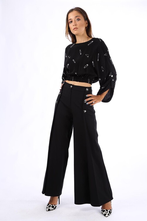 Modatalika Bayan Günlük Çengeli İğne Desenli Siyah Bluz