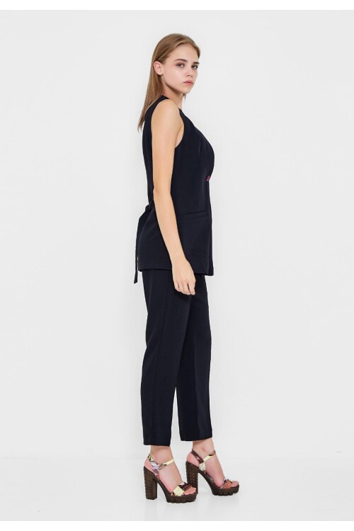 Modatalika Kadın Kolsuz Düğmeli İkili Takım