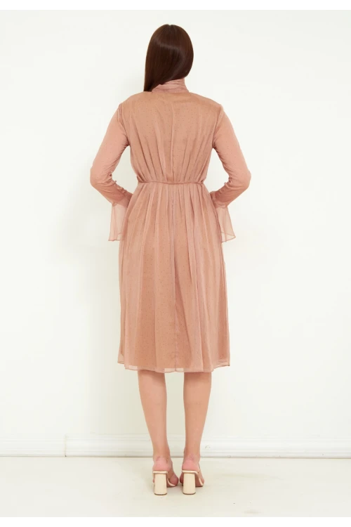 Modatalika Kadın Şifon Kumaş Dijital Puantiye Baskı Çiçek Gül Aksesuar Detaylı Midi Kemerli Elbise