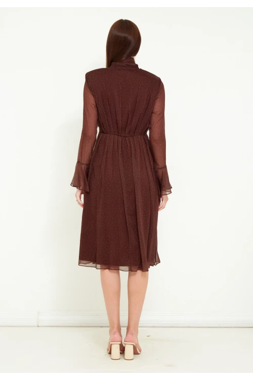 Modatalika Kadın Şifon Kumaş Dijital Puantiye Baskı Çiçek Gül Aksesuar Detaylı Midi Kemerli Elbise