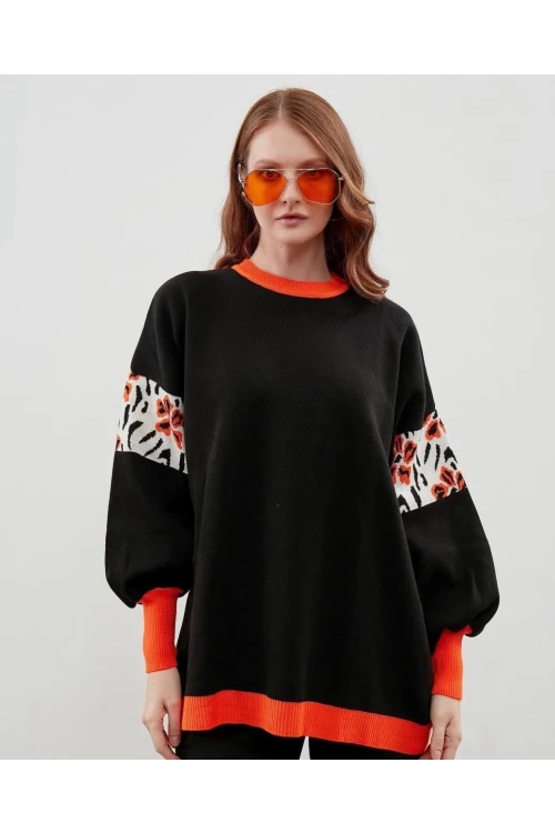 Modatalika Kadın Uzun Kollu Düz ve Kolları Desen Kombinli Oversize Triko Tunik