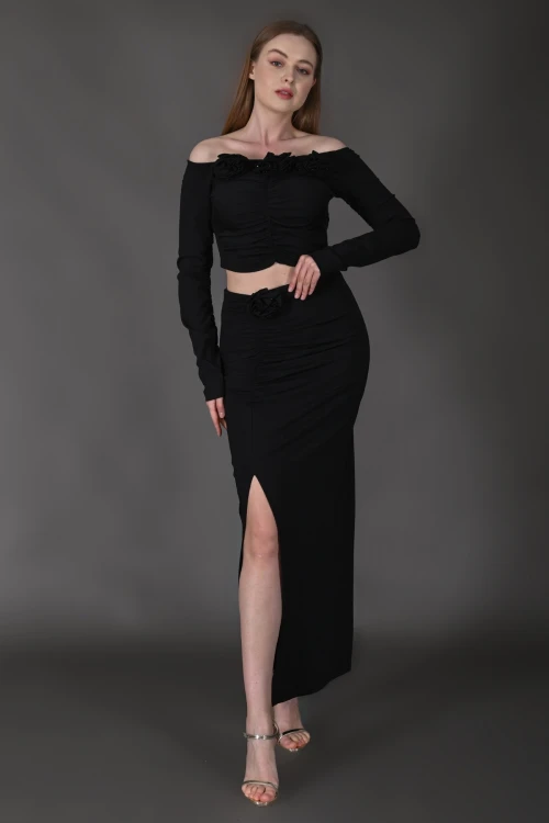 Trend Kadın Yeni Sezonda Şıklığı Ve Konforu Bir Araya Getiren İkili Takım