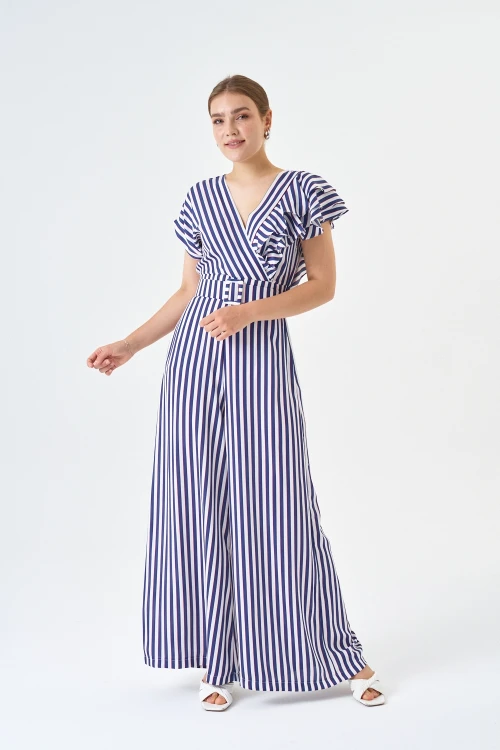 Fırfır Detaylı Bluz Ve Bol paça Pantolon Çizgili Kemerli Tulum