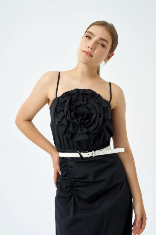 Trend Kadınl Yeni Sezon Pamuk Kumaş Midi Boy Gül Ve Kemer Detaylı Askılı Elbise