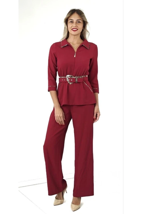 Trend Kadın Modayı cesur bir adım ileri taşıyan leopar detaylı kemerli tulum modelimizle tanışın!