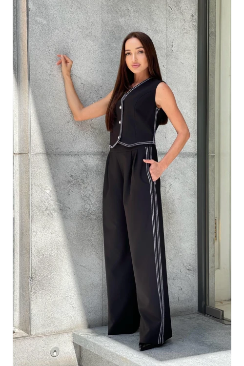 Trend Kadın Çoban Dikişli Yelek ve Pantolon Takımı ile Tarzınıza Zarif ve Hoş Bir Dokunuş Ekleyin