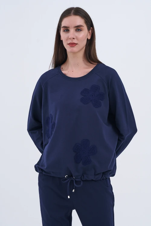 Trend Kadın - Modern ve Şık Sweatshirt
