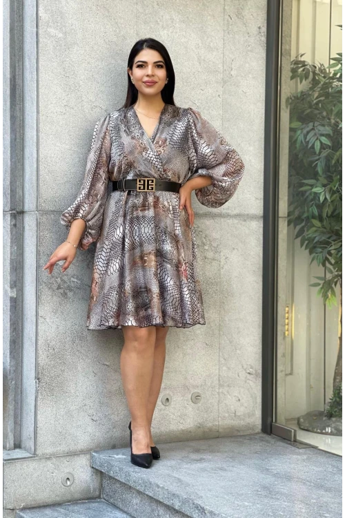 Trend Kadın Şifonun Hafifliğinde Tarzınızı Yansıtın.