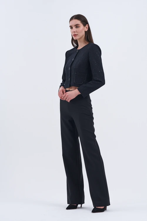 Trend Kadın Şıklığın En Modern Hâli İle Tanışın Yeni İkili Takım