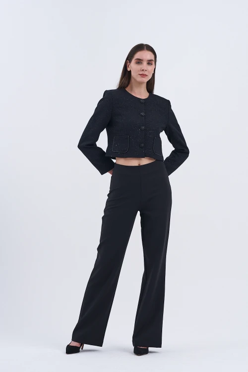 Trend Kadın Şıklığın En Modern Hâli İle Tanışın Yeni İkili Takım