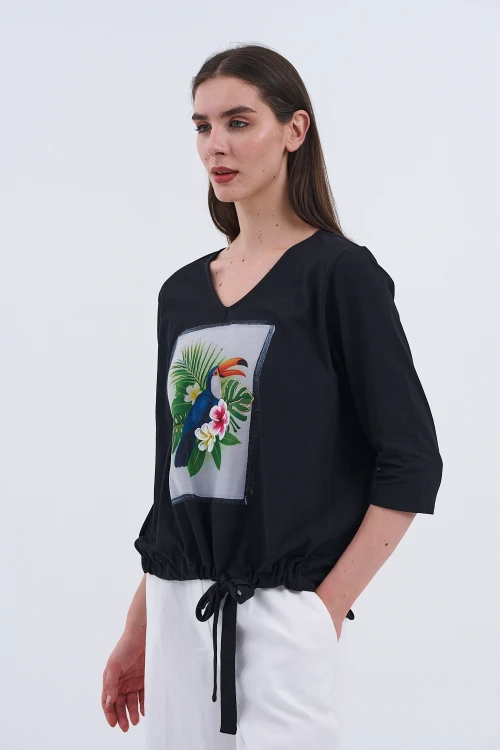 Trend Kadın Yeni Sezonun İncisi Tropikal Baskılı Bluz