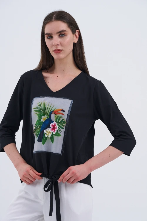 Trend Kadın Yeni Sezonun İncisi Tropikal Baskılı Bluz