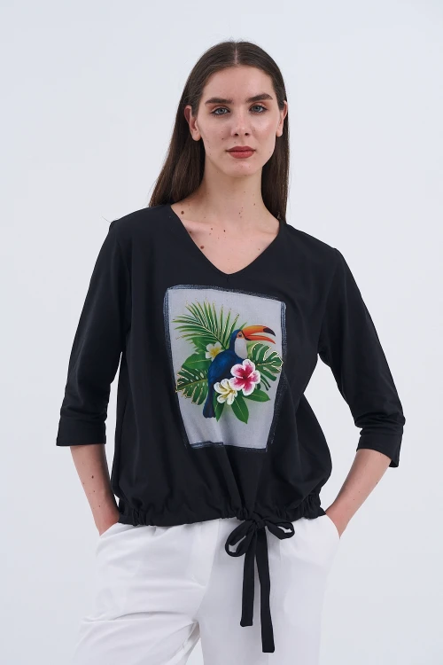 Trend Kadın Yeni Sezonun İncisi Tropikal Baskılı Bluz