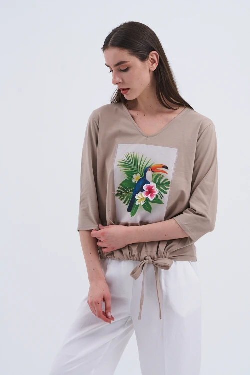 Trend Kadın Yeni Sezonun İncisi Tropikal Baskılı Bluz