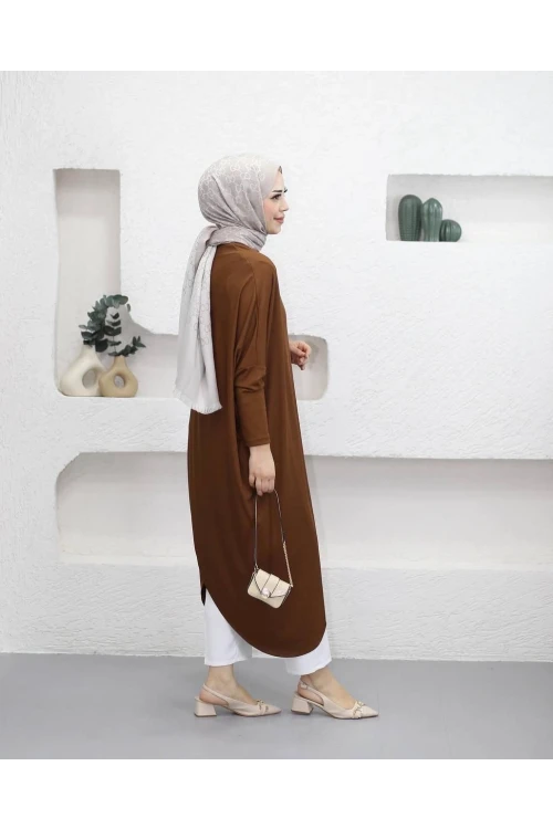 Tunik Modelimiz, Modern Kadının Tarzını Yansıtan Özel Bir Tasarım!