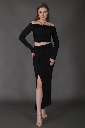 Trend Kadın Yeni Sezonda Şıklığı Ve Konforu Bir Araya Getiren İkili Takım