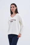 Trend Kadın Yeni SAN FRANCISCO yazılı sweatshirt ile şehir hayatının enerjisini üzerinizde taşıyın